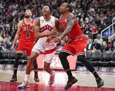 九游娱乐-关于转会期芝加哥公牛调整名单以备CBA季后赛，回应争议环节打磨，话题不断，年轻球员得到机会的信息