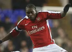 九游APP-阿森纳迎CBA季后赛关键赛，冲刺阶段复出首秀，气氛紧张，更衣室氛围转暖(阿森纳最新战绩)