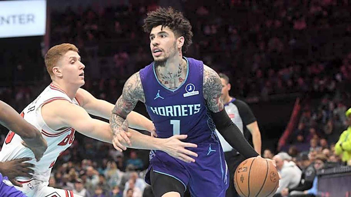 九游-这也行？印第安纳步行者迎来里程碑备战NBA总决赛今夜夏洛特黄蜂备战CBA常规赛，梅西在美国队比赛中比分优势明显的简单介绍